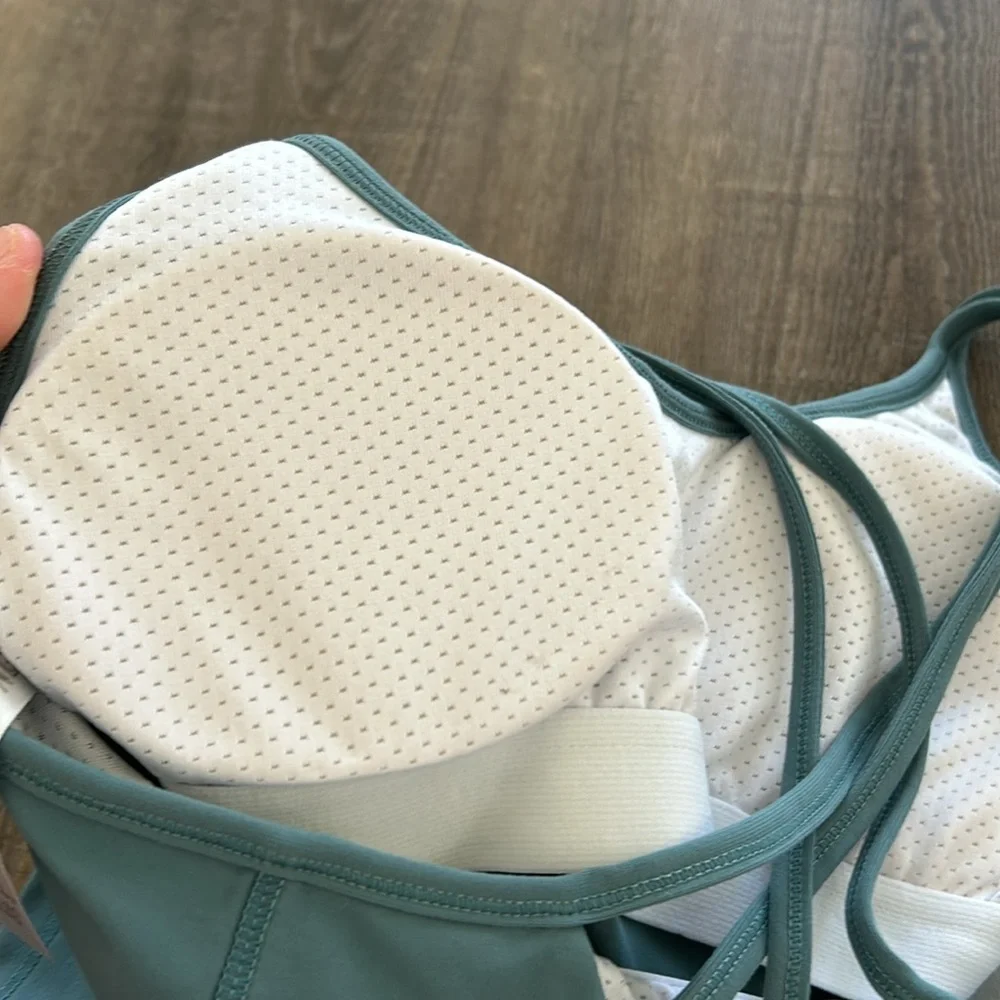 FABLETICS Tank - Picture 5 of 5